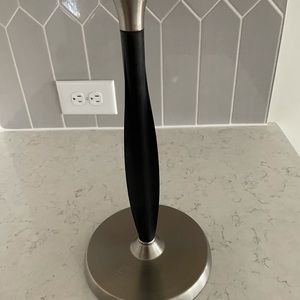 Umbra Tug Paper Towel Holder in Brushed Nickel